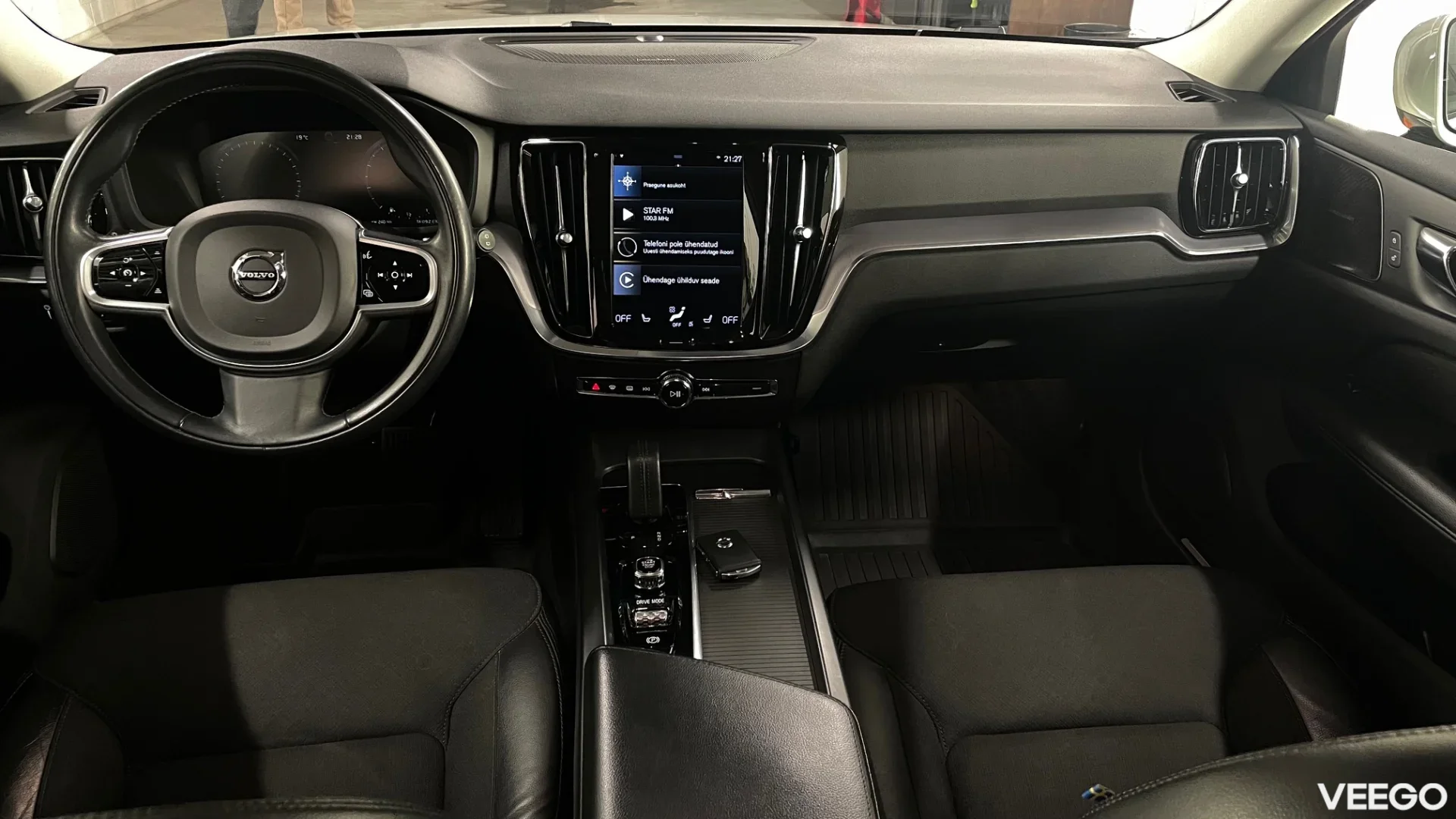 Volvo V60 Momentum Advanced SE 2.0 145kW