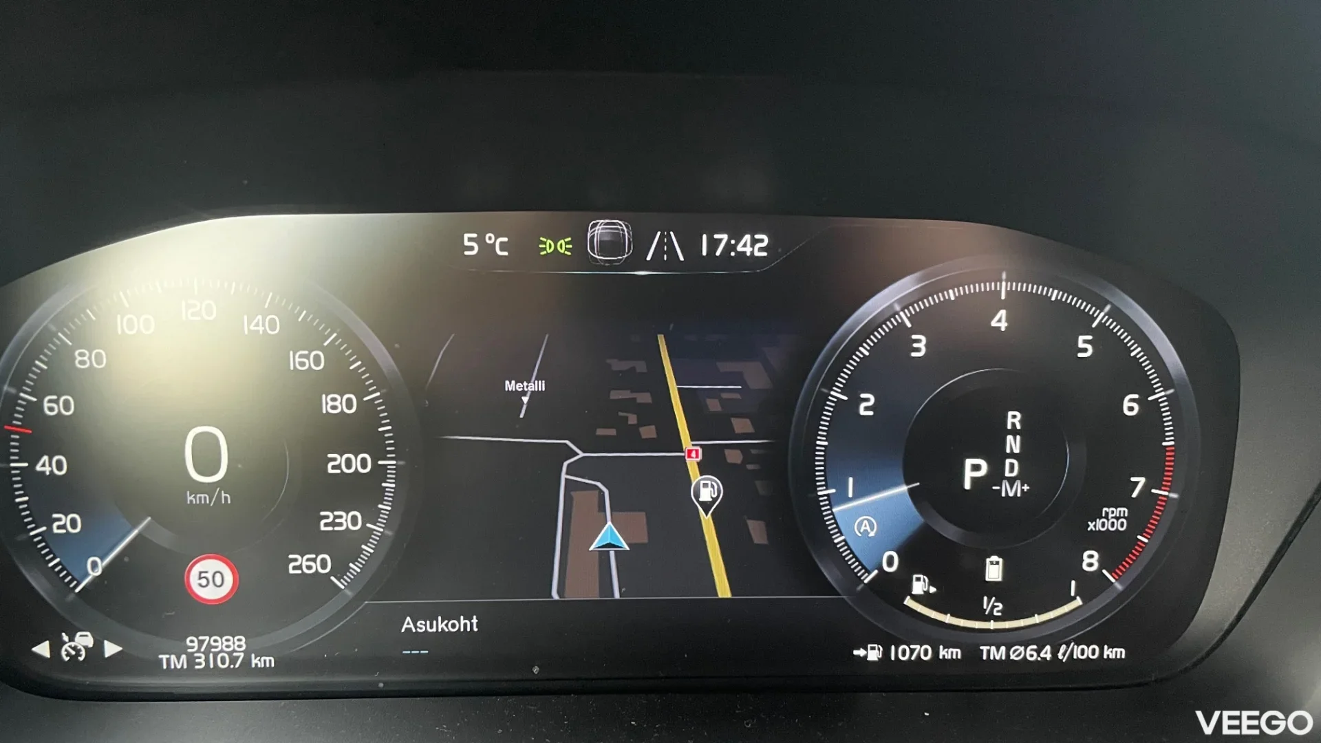 Volvo V60 Momentum Advanced SE 2.0 145kW