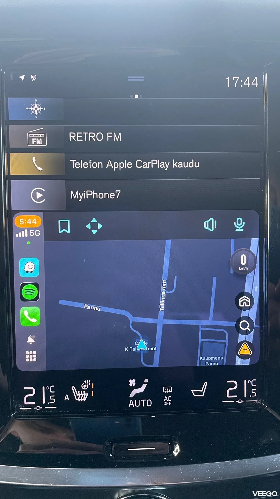 Volvo V60 Momentum Advanced SE 2.0 145kW