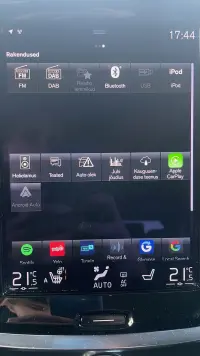 Volvo V60 Momentum Advanced SE 2.0 145kW thumbnail