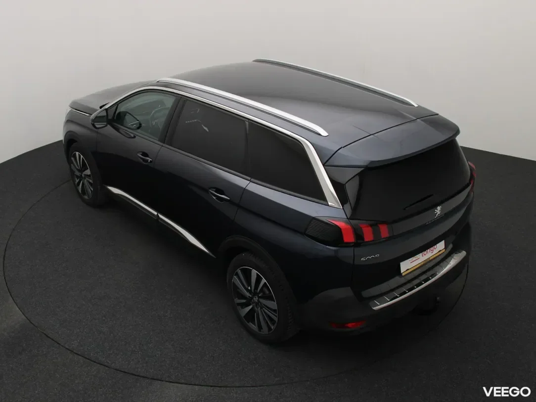 Peugeot 5008 1.5 96kW