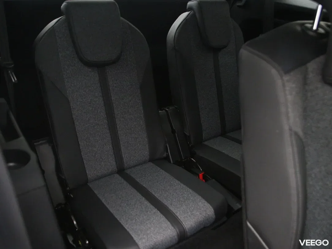 Peugeot 5008 1.5 96kW