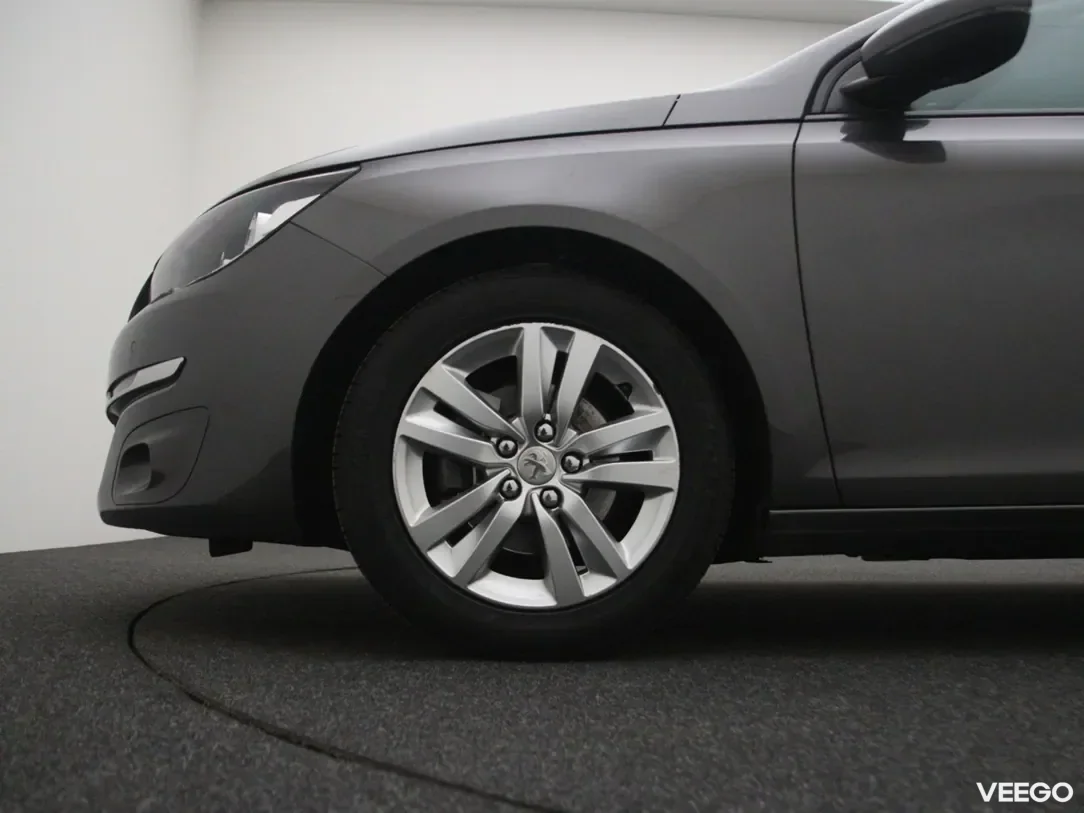 Peugeot 308 1.2 81kW