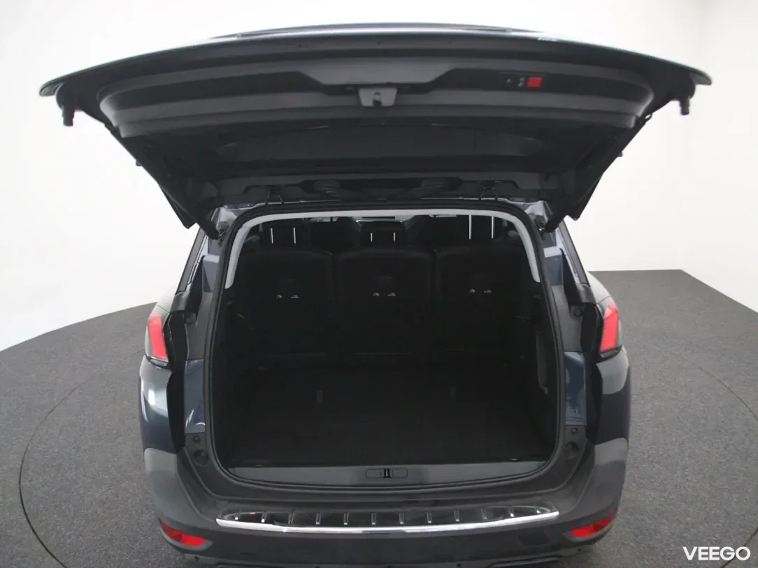 Peugeot 5008 1.5 96kW