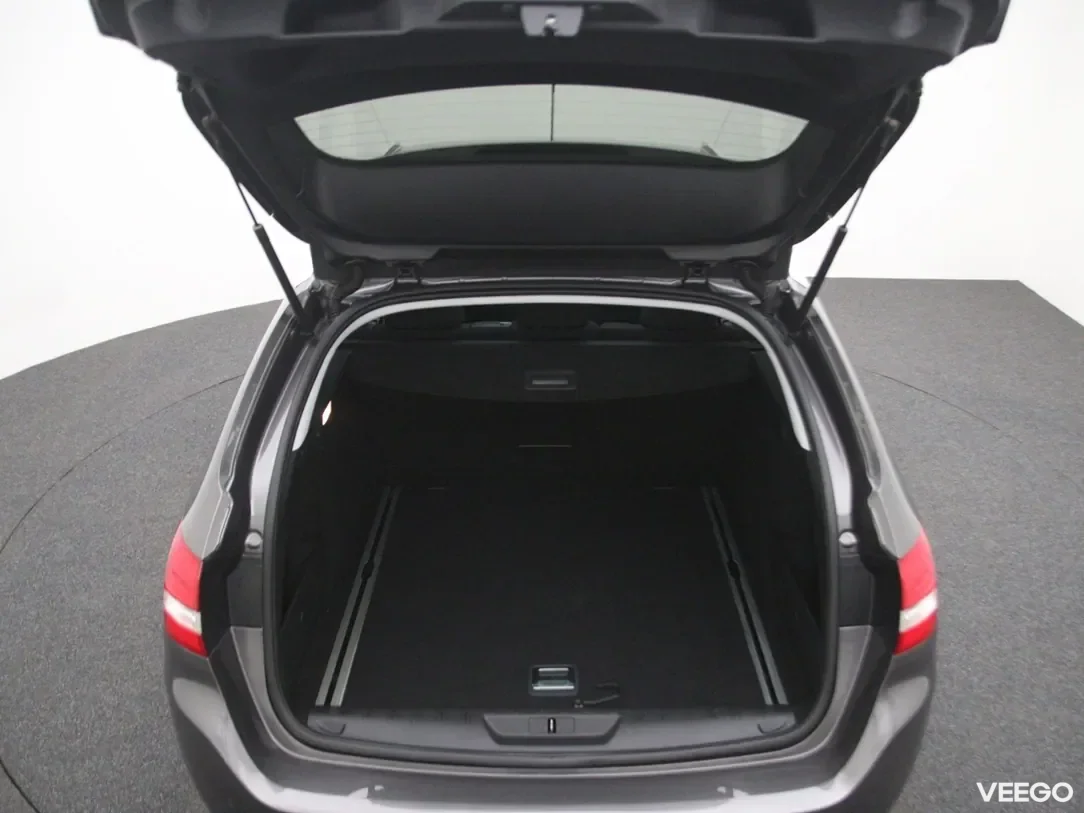 Peugeot 308 1.2 81kW