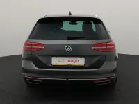 Volkswagen Passat 2 140kW thumbnail