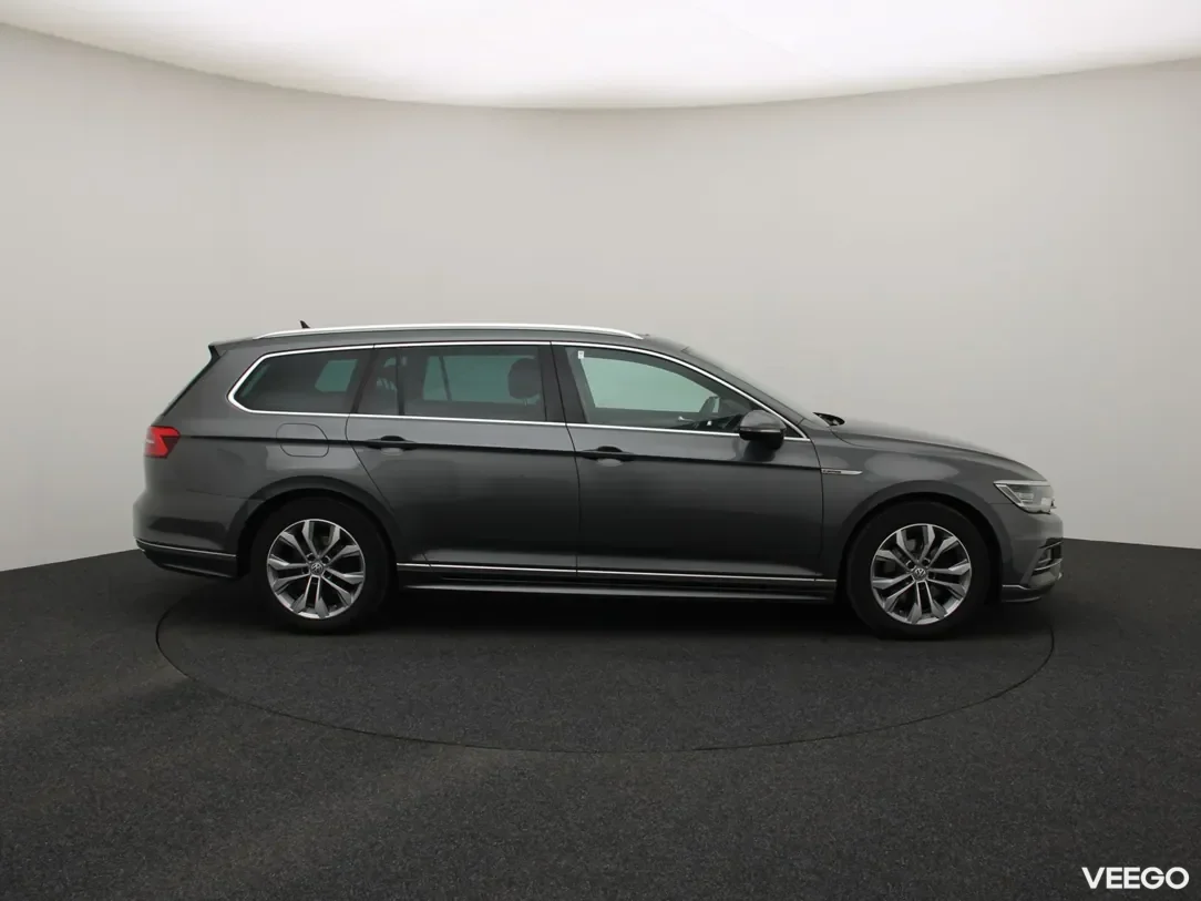 Volkswagen Passat 2 140kW