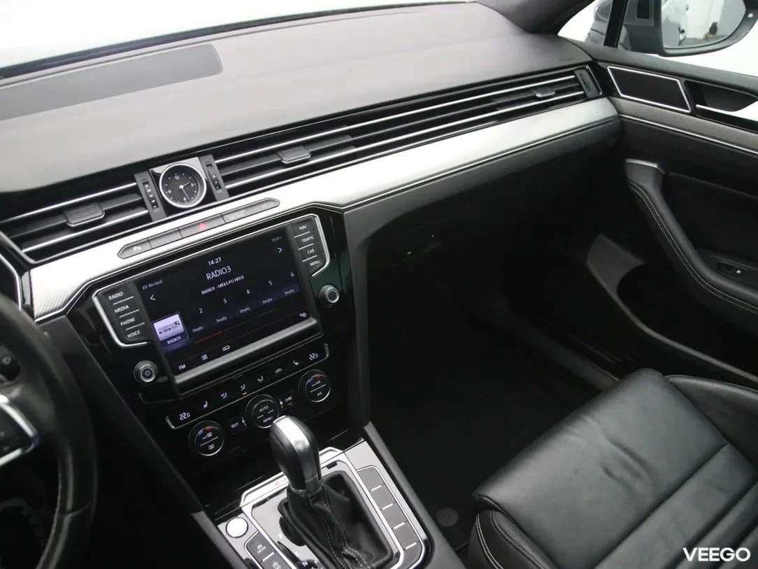 Volkswagen Passat 2 140kW