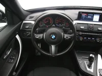 BMW 320 2 135kW thumbnail