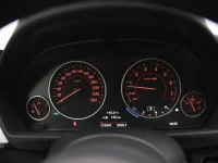 BMW 320 2 135kW thumbnail