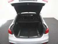 BMW 320 2 135kW thumbnail