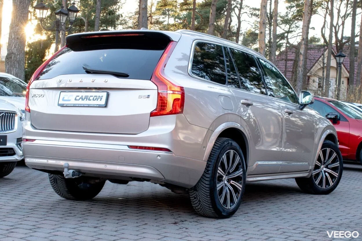 Volvo XC90 7s Bright Intelli Safe PRO Xenium Wntr 2 183kW