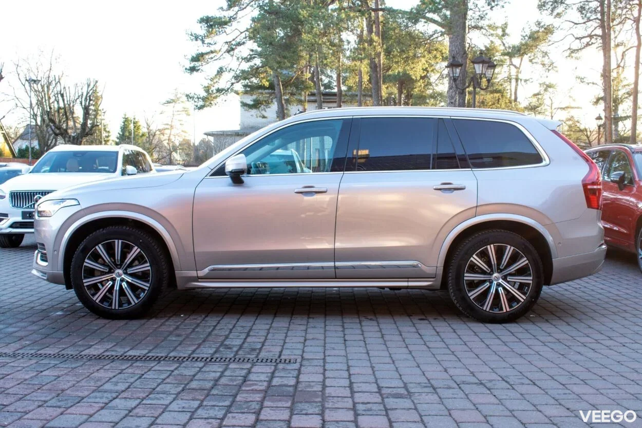Volvo XC90 7s Bright Intelli Safe PRO Xenium Wntr 2 183kW