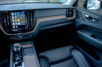 Volvo XC60 T8 Ultimate DARK Intelli PRO Xenium Wntr 2 335kW thumbnail