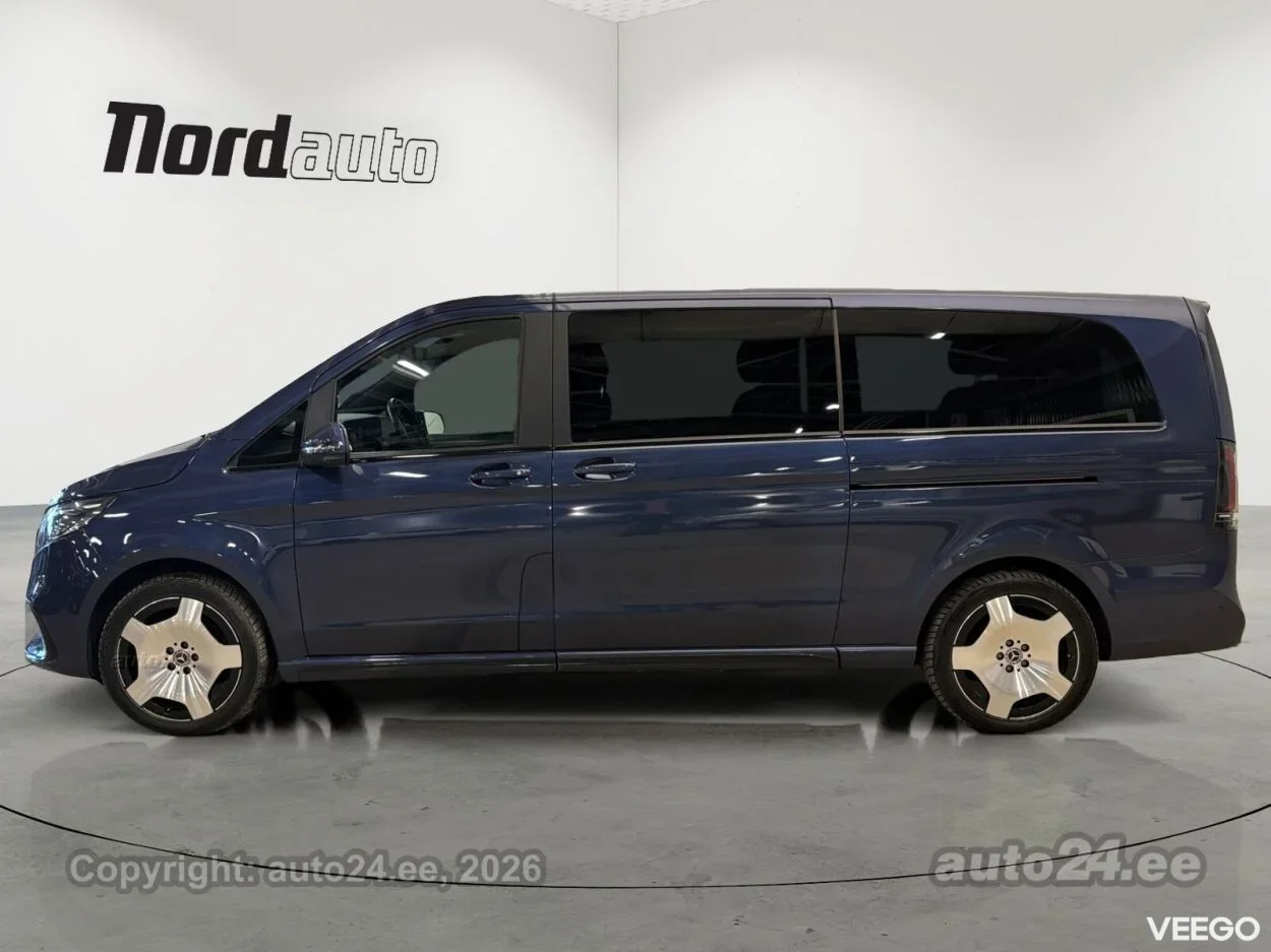 Mercedes-Benz V300 Exclusive Extra Long 4matic 2 174kW