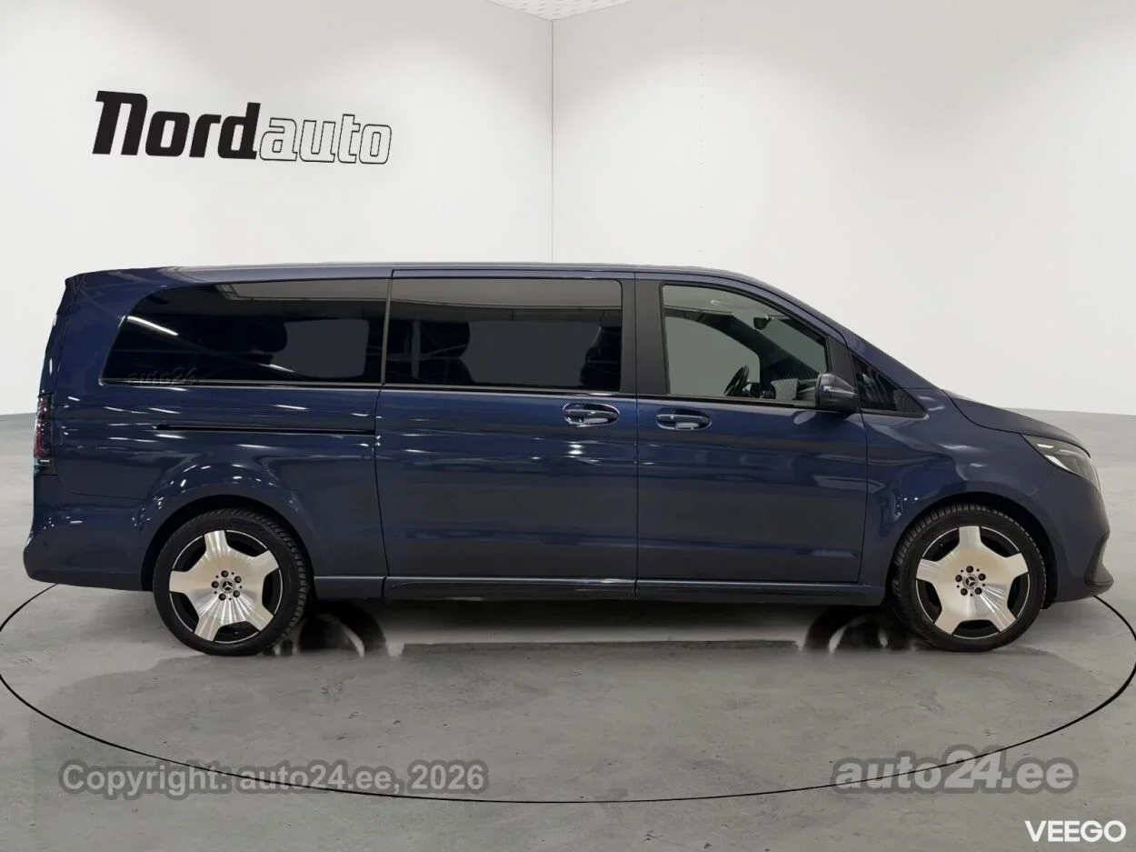 Mercedes-Benz V300 Exclusive Extra Long 4matic 2 174kW