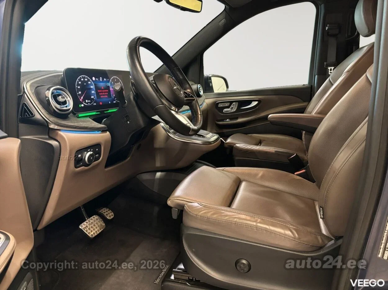 Mercedes-Benz V300 Exclusive Extra Long 4matic 2 174kW