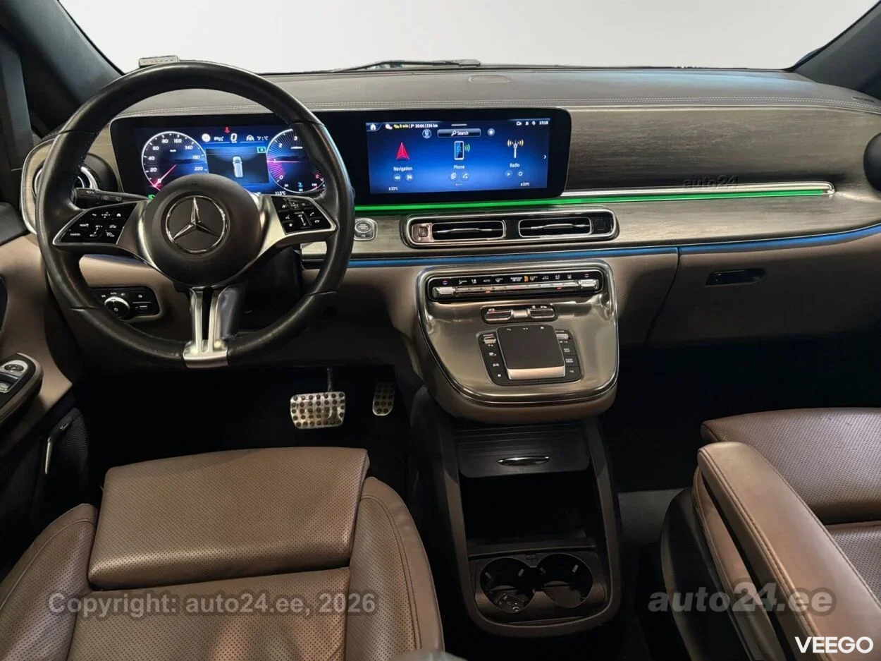 Mercedes-Benz V300 Exclusive Extra Long 4matic 2 174kW