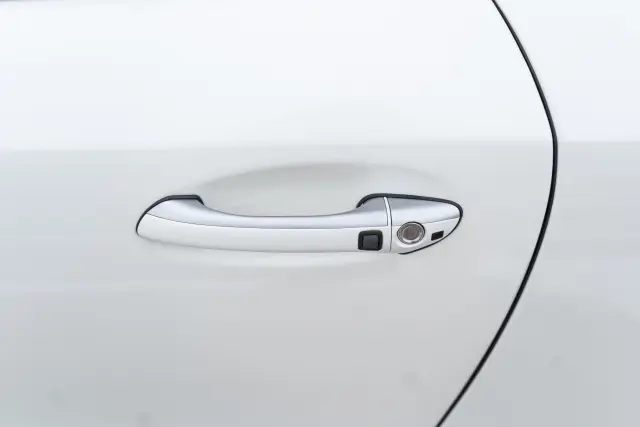 Image of Mercedes-Benz SL63 AMG 6.2 386kW