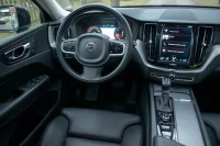 Volvo XC60 AWD Inscription Intelli Safe PRO Sky 2 173kW thumbnail