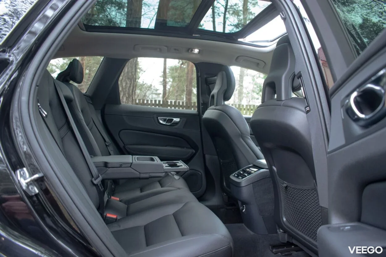 Volvo XC60 AWD Inscription Intelli Safe PRO Sky 2 173kW