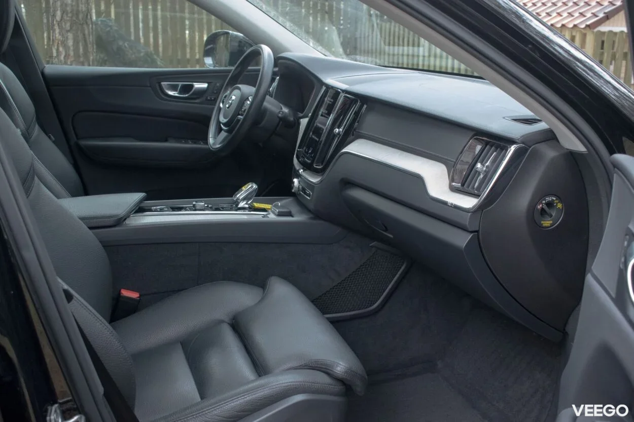 Volvo XC60 MY21 T8 Inscription Intelli PRO Xenium Wntr 2 288kW