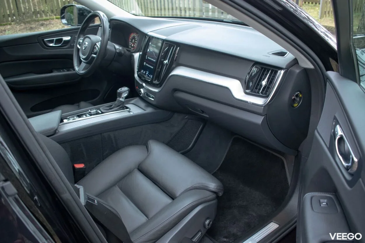 Volvo XC60 AWD Inscription Intelli Safe PRO Sky 2 173kW