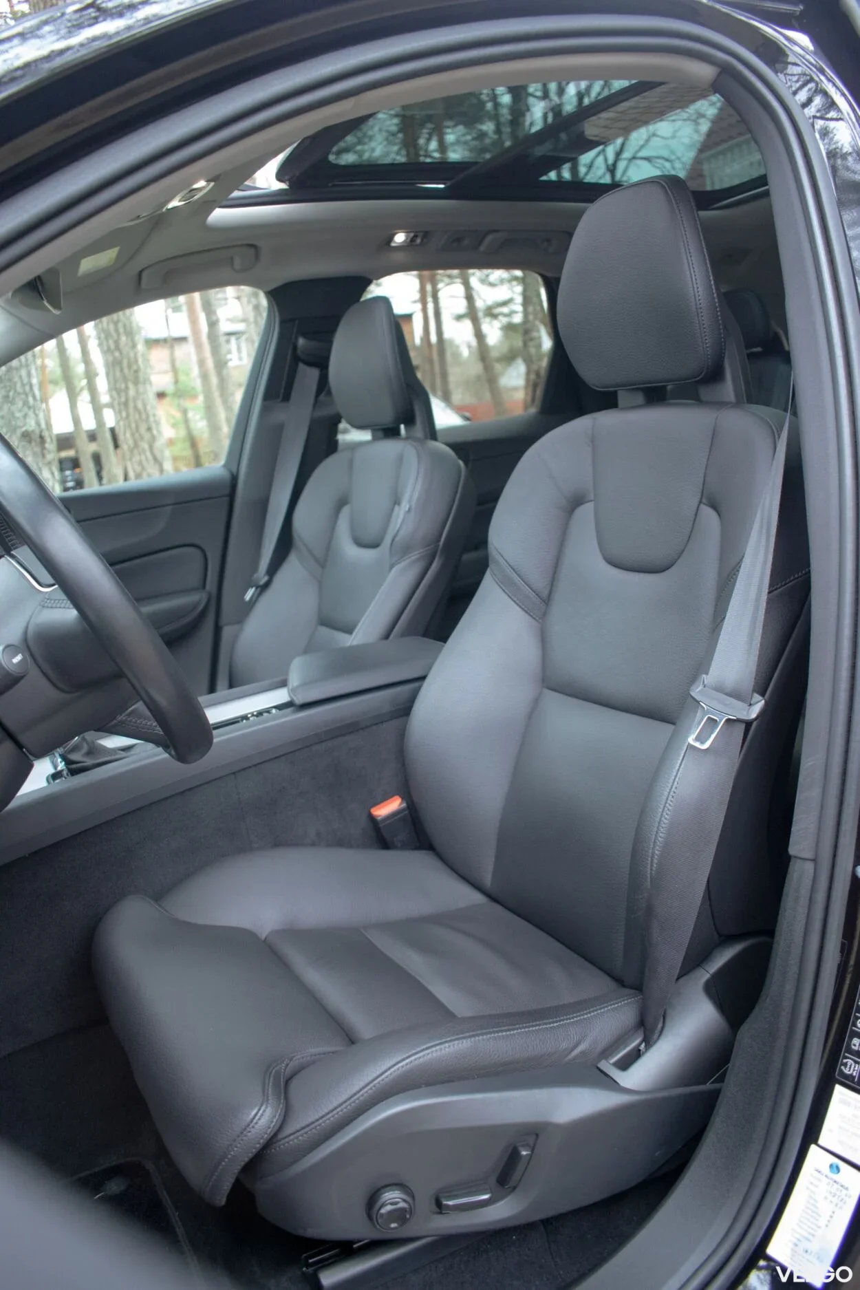 Volvo XC60 AWD Inscription Intelli Safe PRO Sky 2 173kW