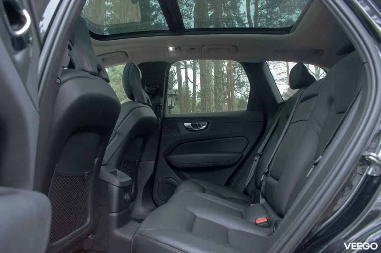 Volvo XC60 MY21 T8 Inscription Intelli PRO Xenium Wntr 2 288kW