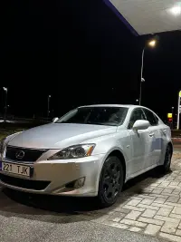 Lexus IS 220 2.2 130kW thumbnail