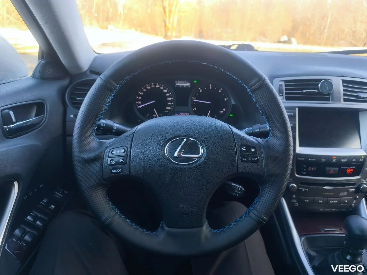 Lexus IS 220 2.2 130kW