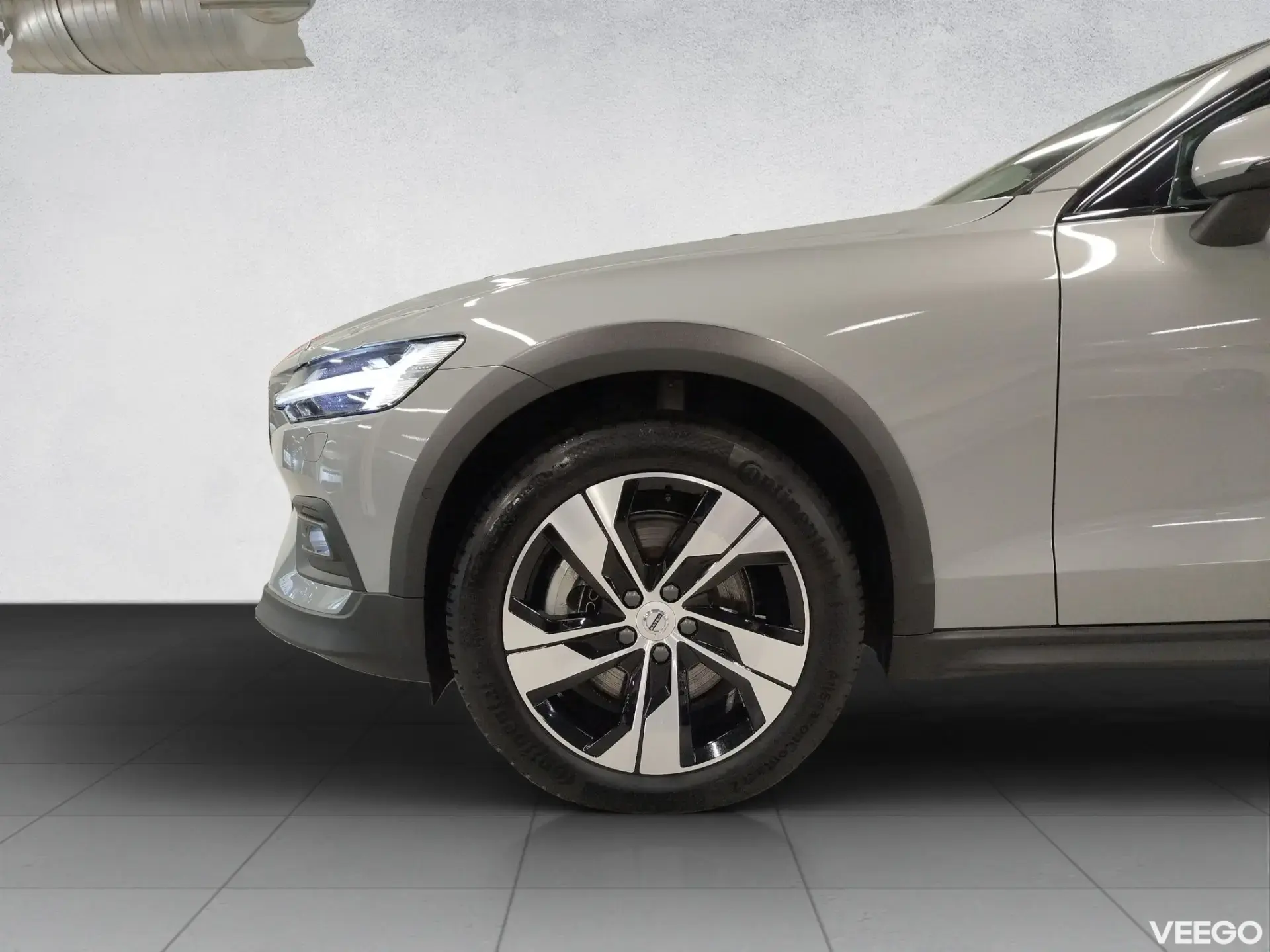 Volvo V60 Cross Country B4 AWD 2.0 2 145kW