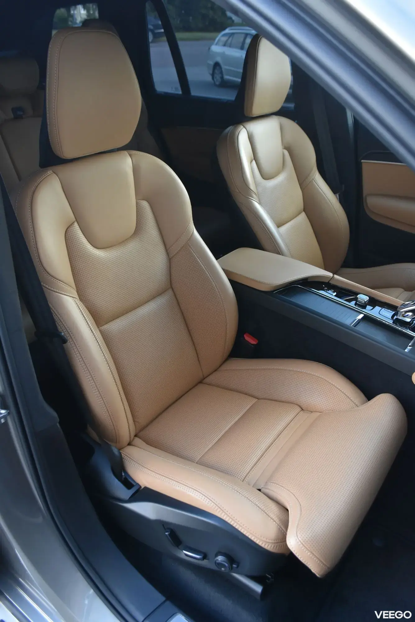 Volvo XC90 AWD 4C H&K INCRIPTION LUXURY INTELLI SAFE 2 288kW