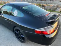 Porsche 911 Carrera 4 3.6 235kW thumbnail