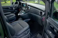 Mercedes-Benz V250 AMG Night Assist Wntr M1 N1 2 140kW thumbnail