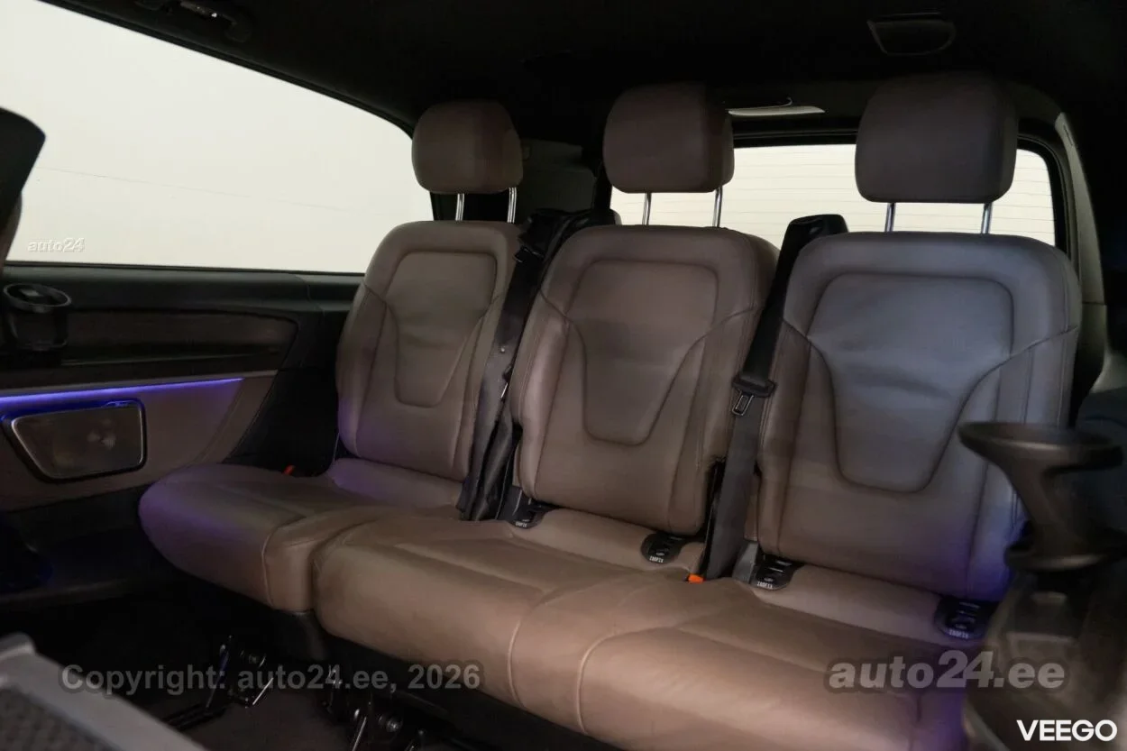 Mercedes-Benz V300 Exclusive Extra Long 4matic 2 174kW