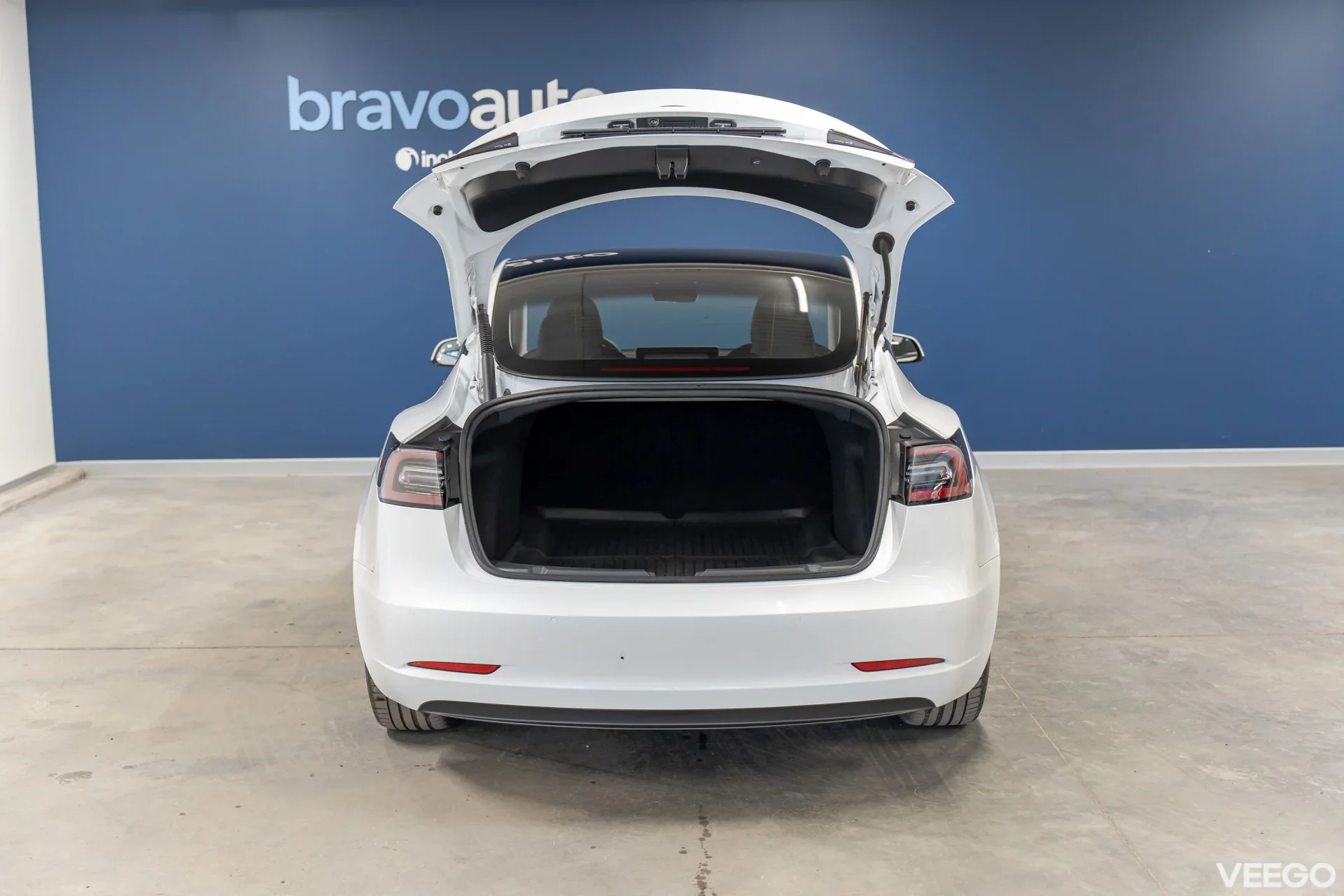 Tesla Model 3 Standard Range Plus 208kW