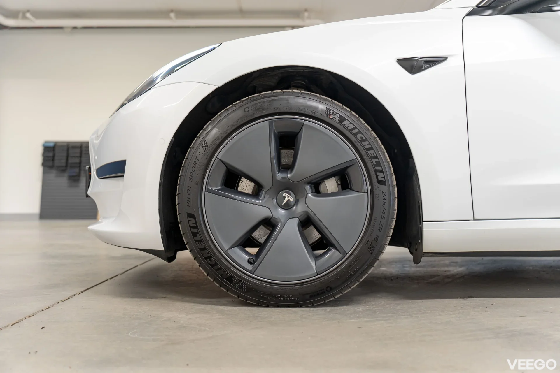 Tesla Model 3 Standard Range Plus 208kW