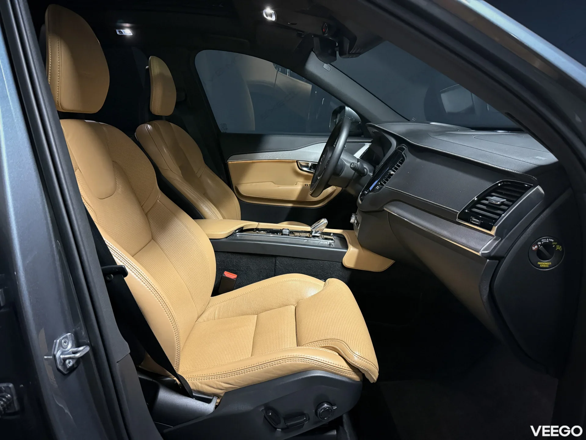 Volvo XC90 T8 Twin Engine 2.0 223kW