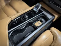 Volvo XC90 T8 Twin Engine 2.0 223kW thumbnail