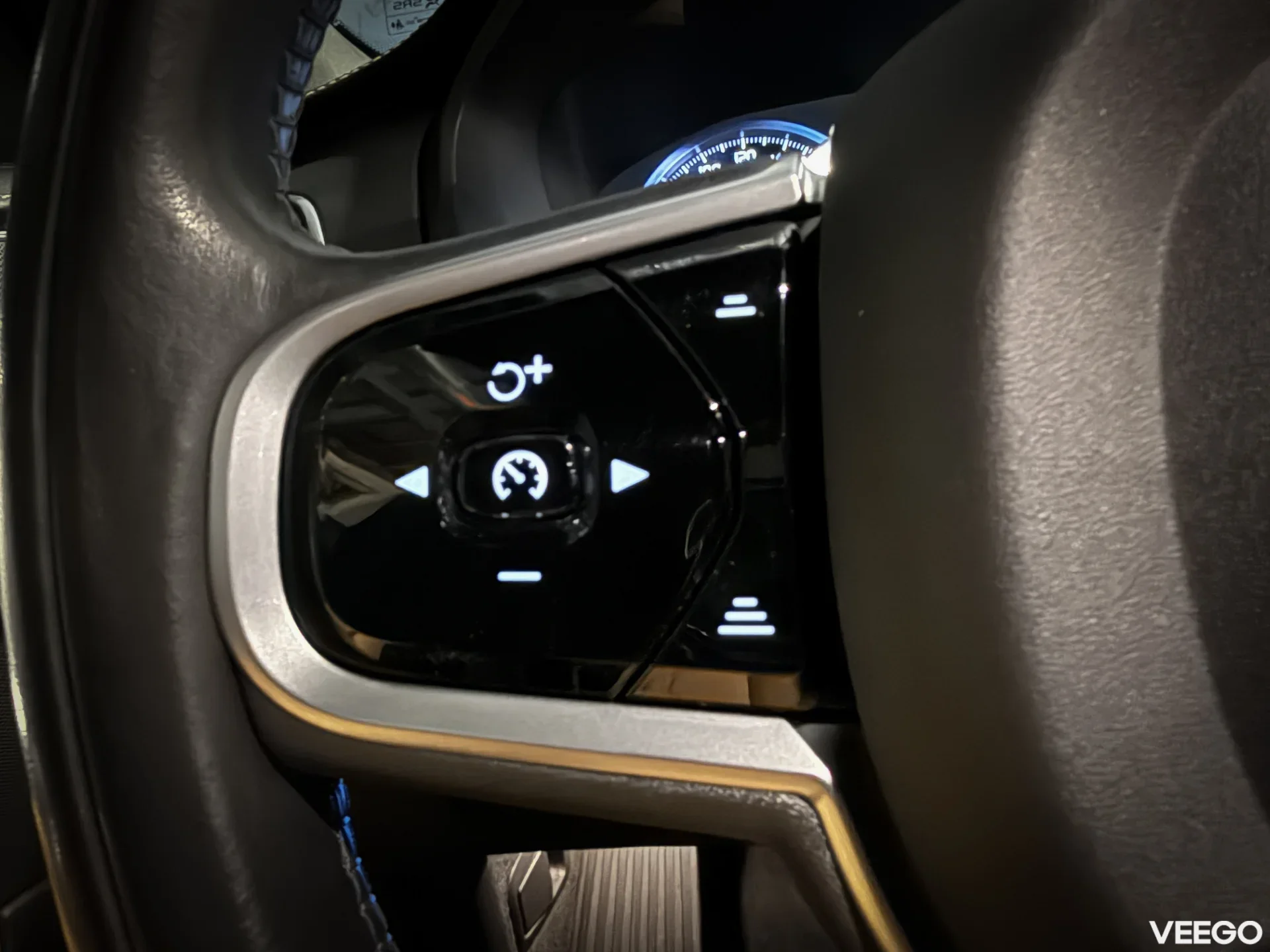 Volvo XC90 T8 Twin Engine 2.0 223kW