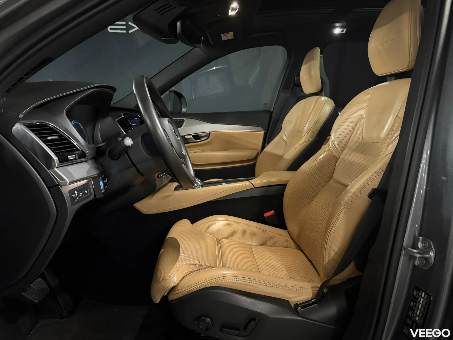 Volvo XC90 T8 Twin Engine 2.0 223kW