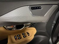 Volvo XC90 T8 Twin Engine 2.0 223kW thumbnail