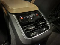 Volvo XC90 T8 Twin Engine 2.0 223kW thumbnail