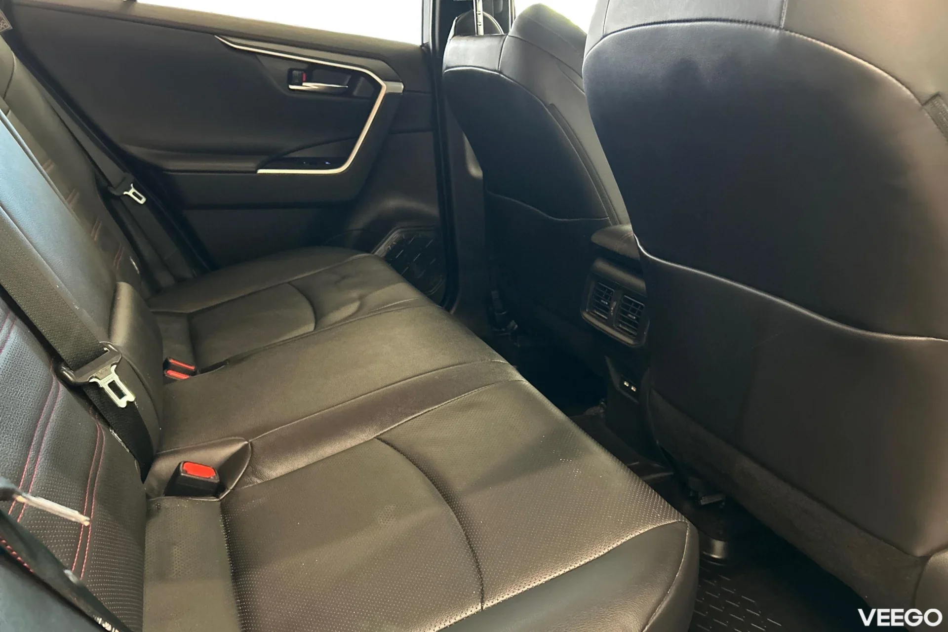 Toyota RAV4 Premium Plug-In Hybrid 2.5 136kW