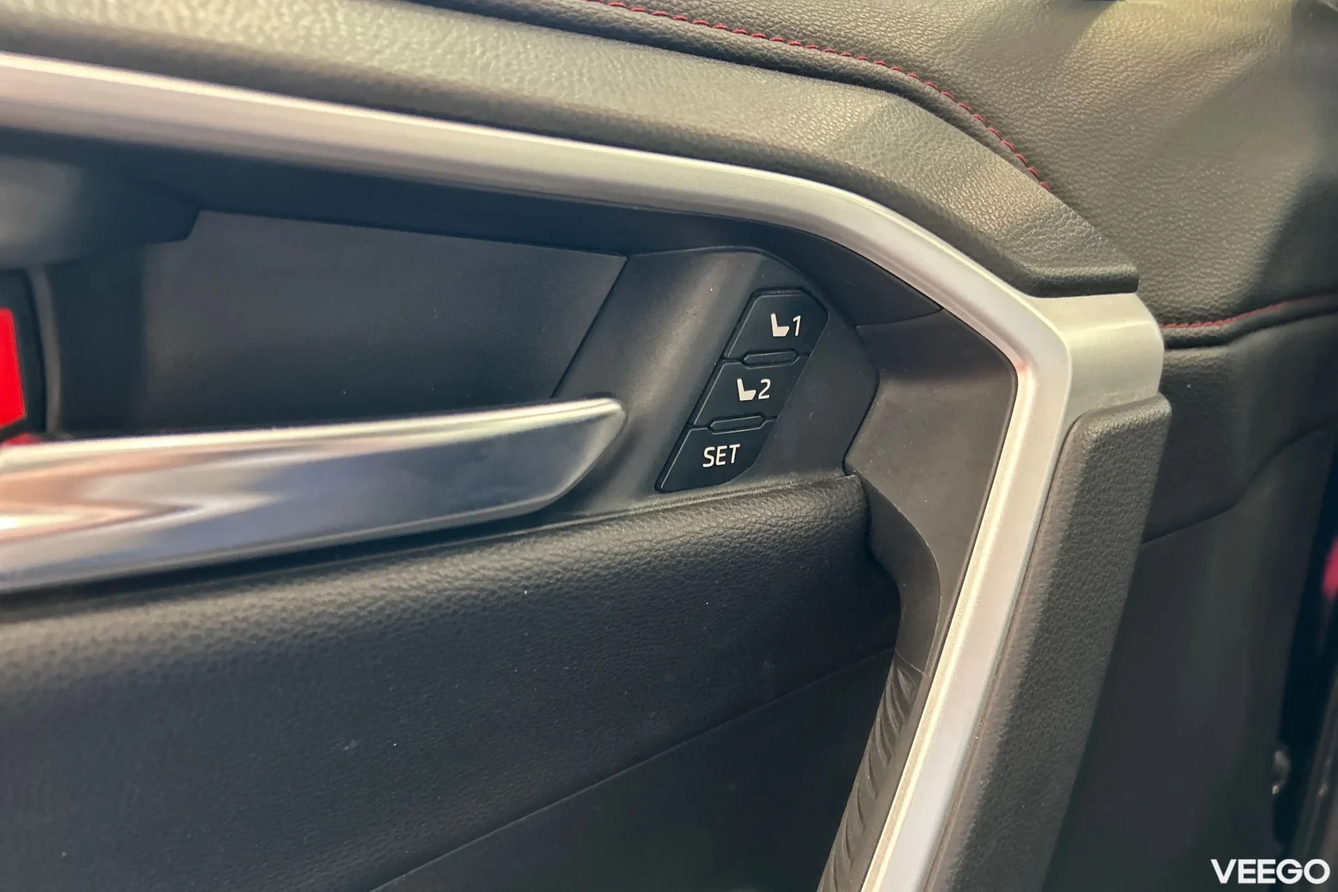 Toyota RAV4 Premium Plug-In Hybrid 2.5 136kW