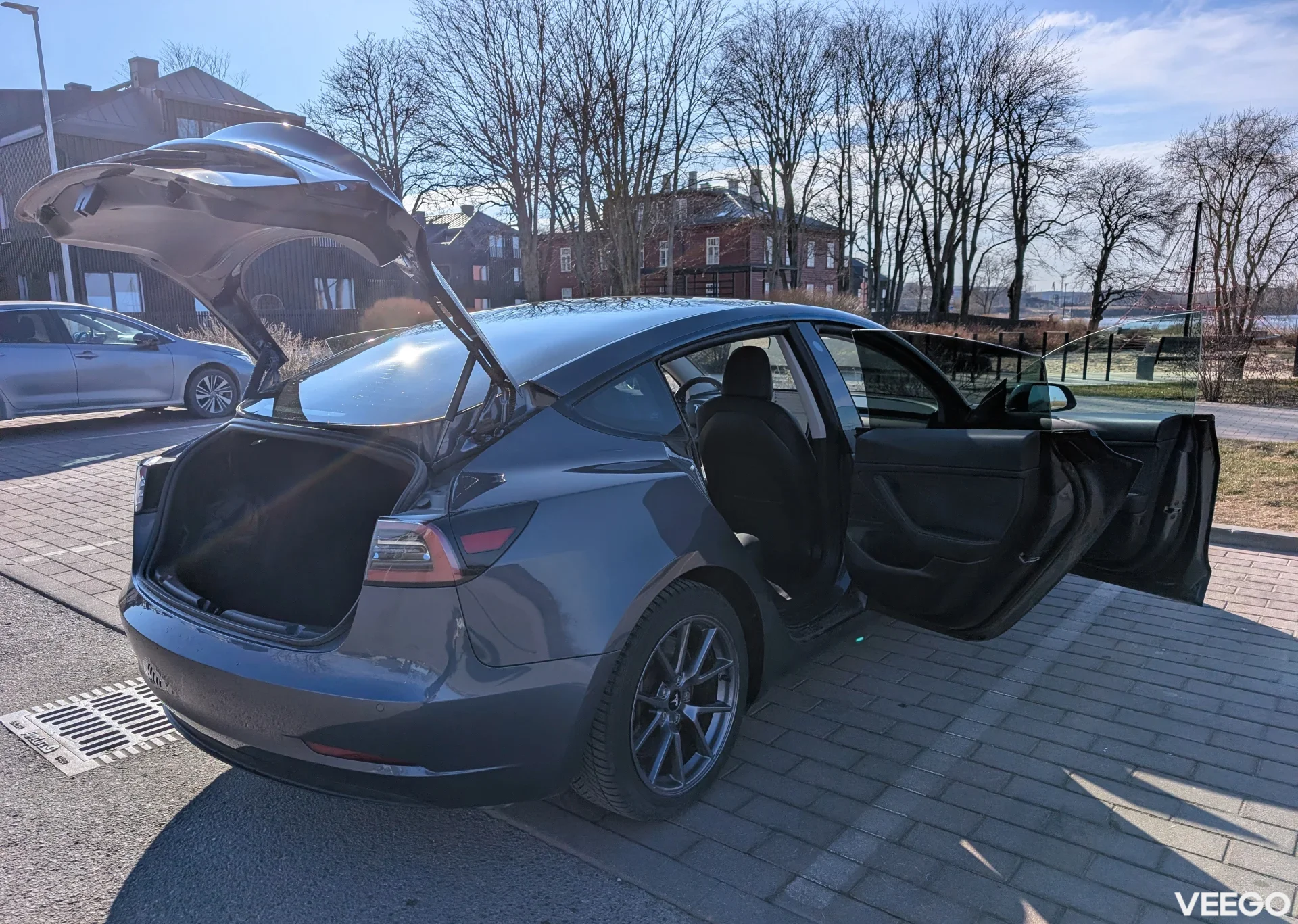 Tesla Model 3 Standard Range Plus 0.0 239kW