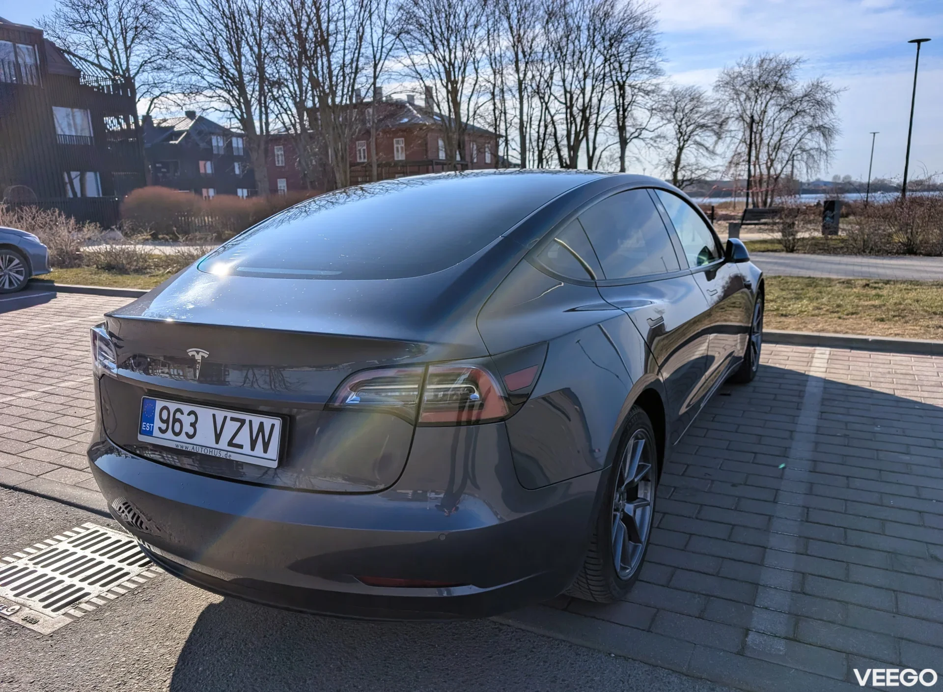 Tesla Model 3 Standard Range Plus 0.0 239kW