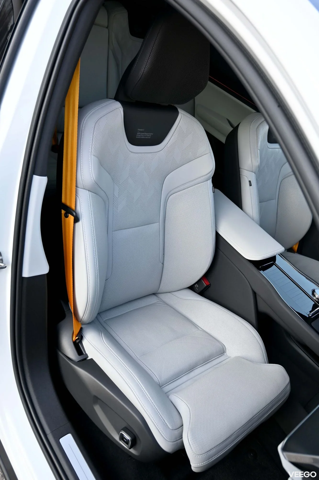 Polestar 3 DUAL B&W LUXURY+ PERFORMANCE PACK XENIUM INTELLI FULL 380kW