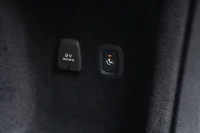 Volvo V60 Cross Country - 2 145kW thumbnail